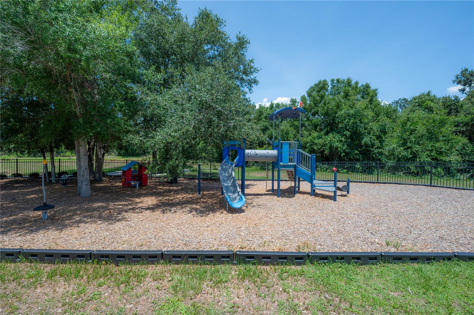 MARIPOSA - Residential
