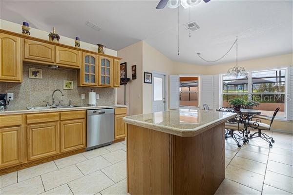 OCALA WATERWAY ESTATE - Residential