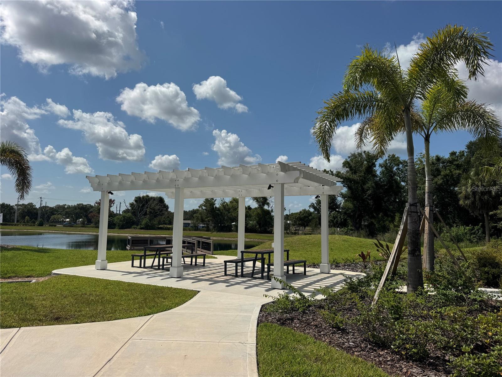 PROSPERITY LAKES - Residential