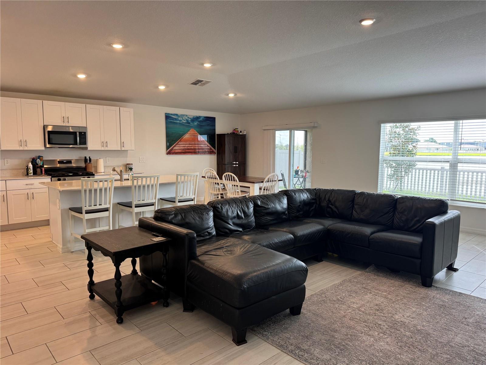 PROSPERITY LAKES - Residential