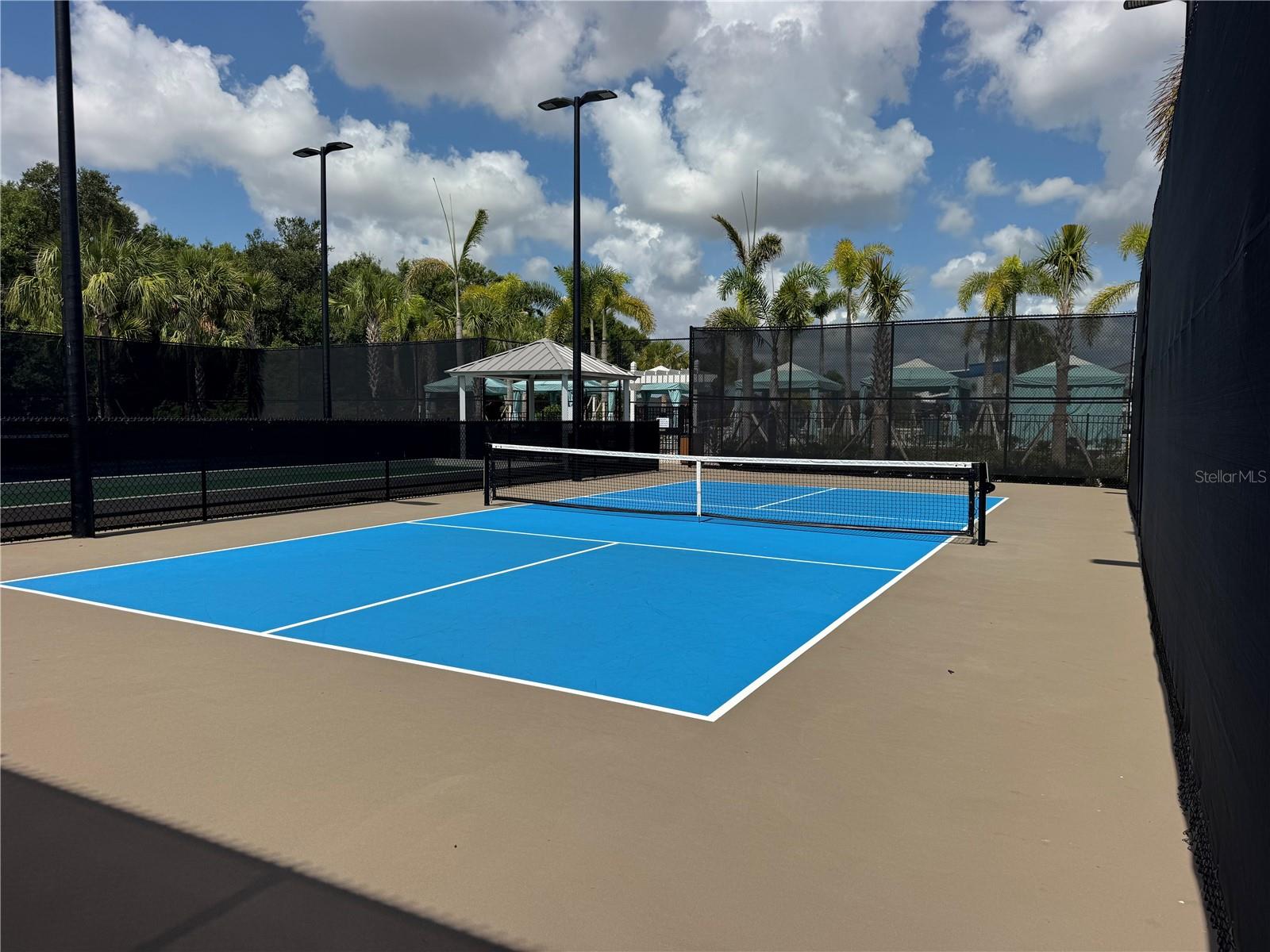 PROSPERITY LAKES - Residential