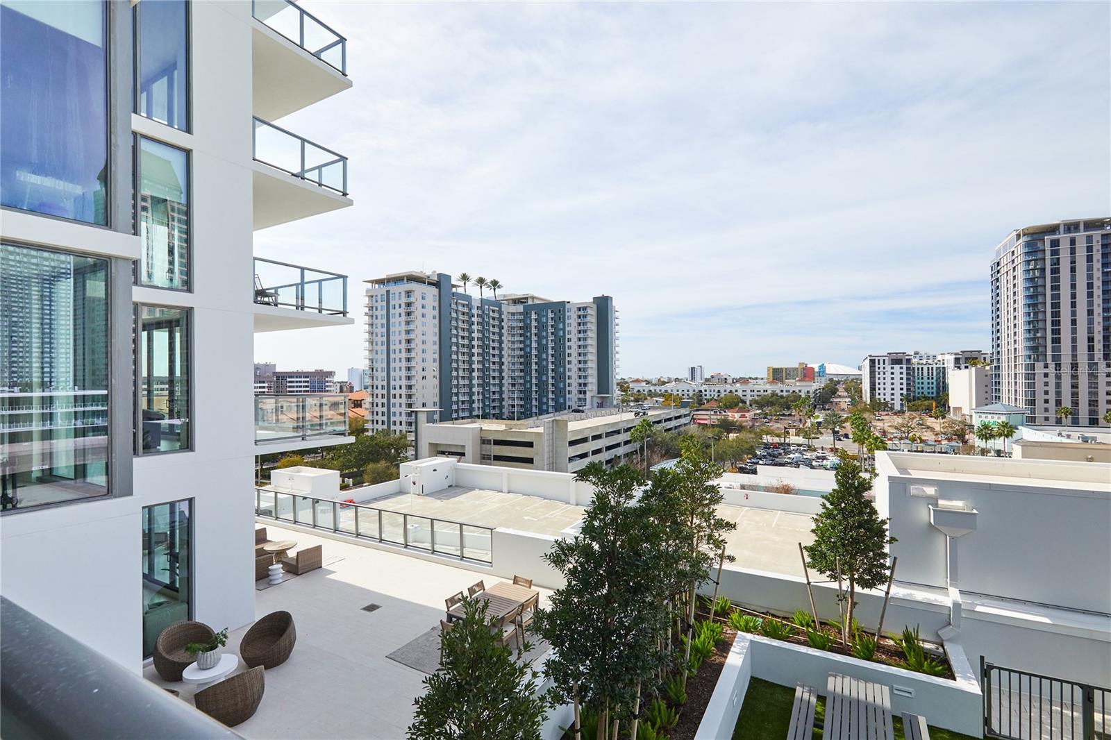 SALTAIRE CONDO - Residential