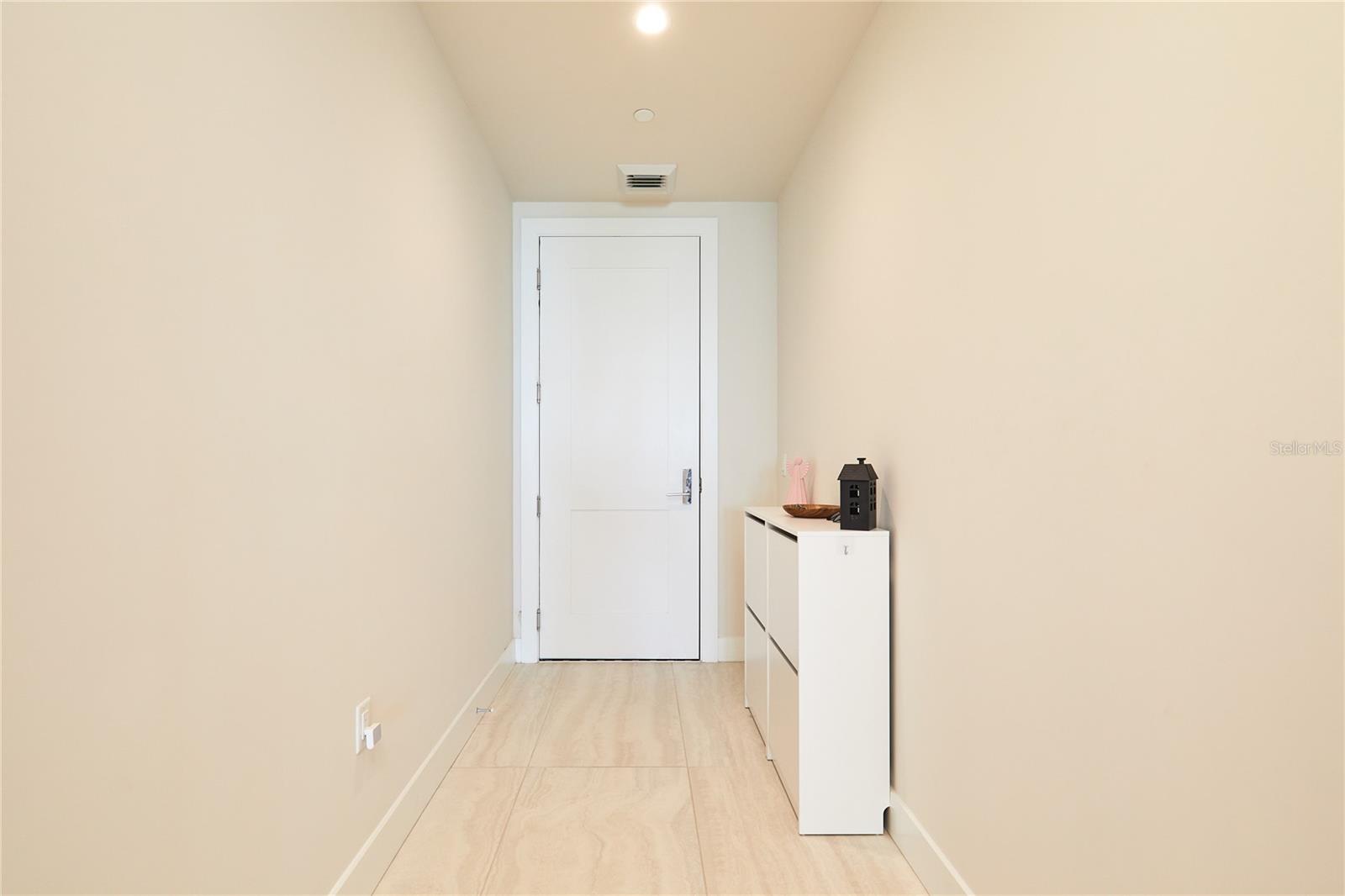 SALTAIRE CONDO - Residential