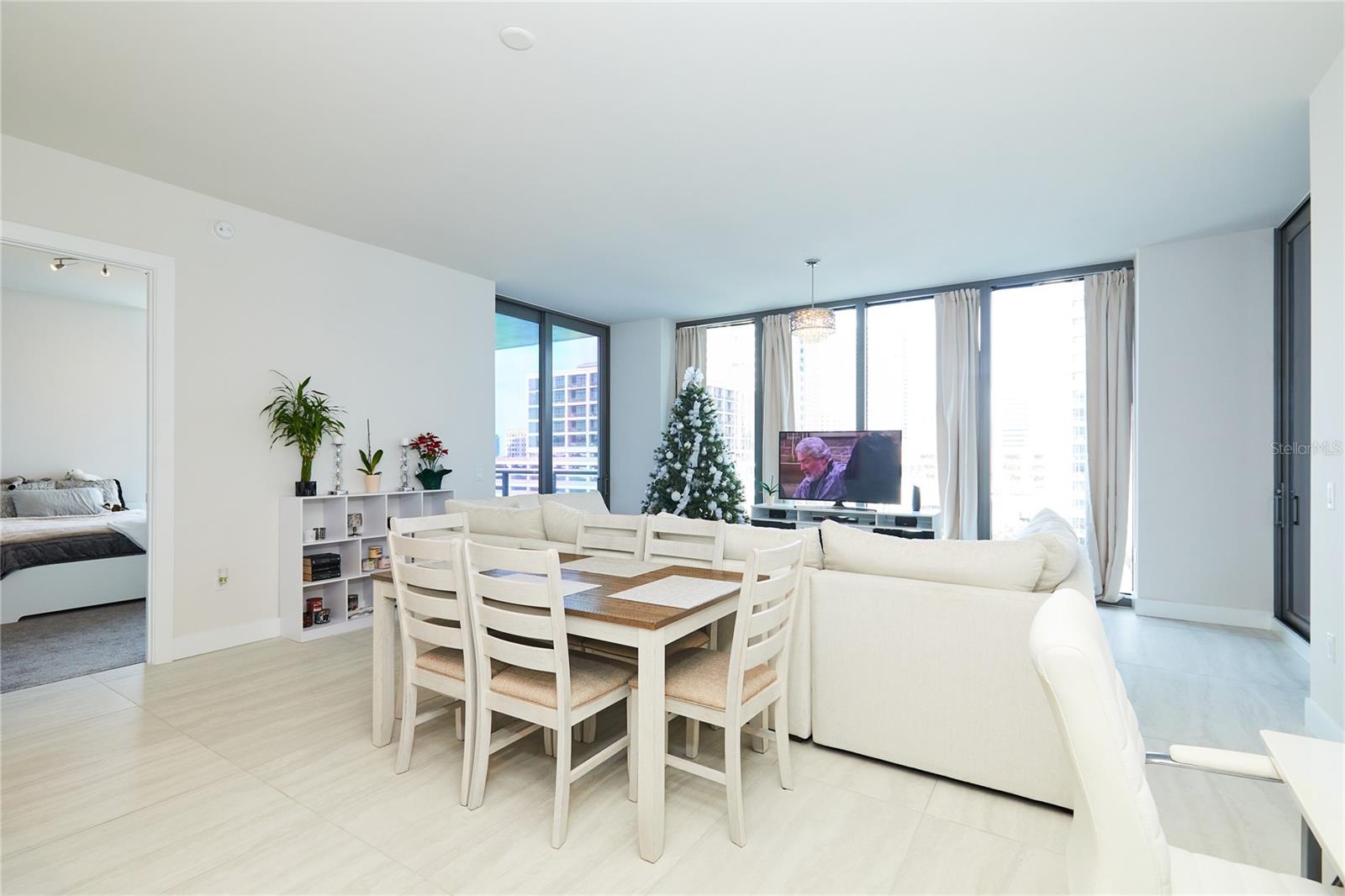 SALTAIRE CONDO - Residential
