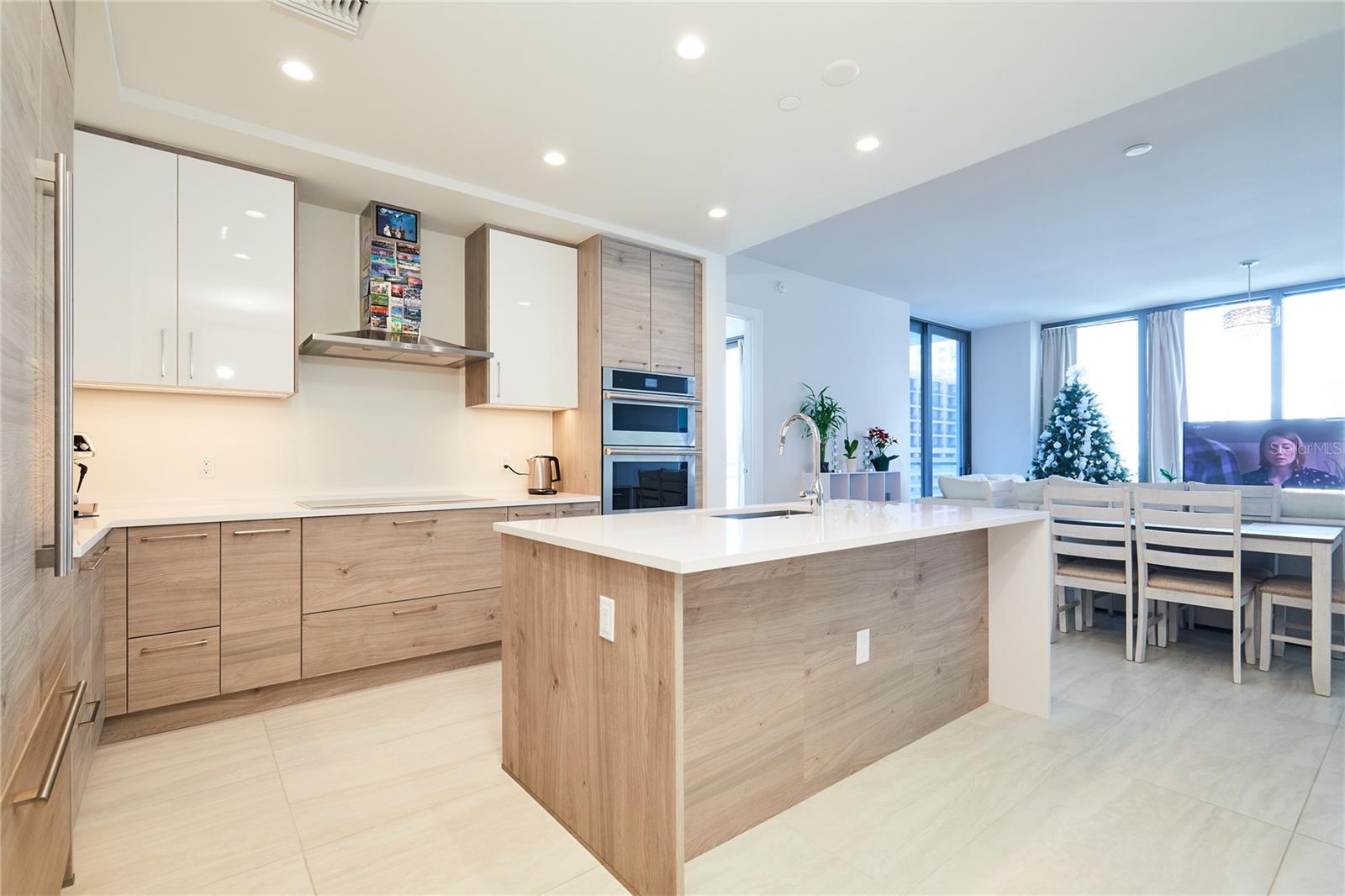 SALTAIRE CONDO - Residential