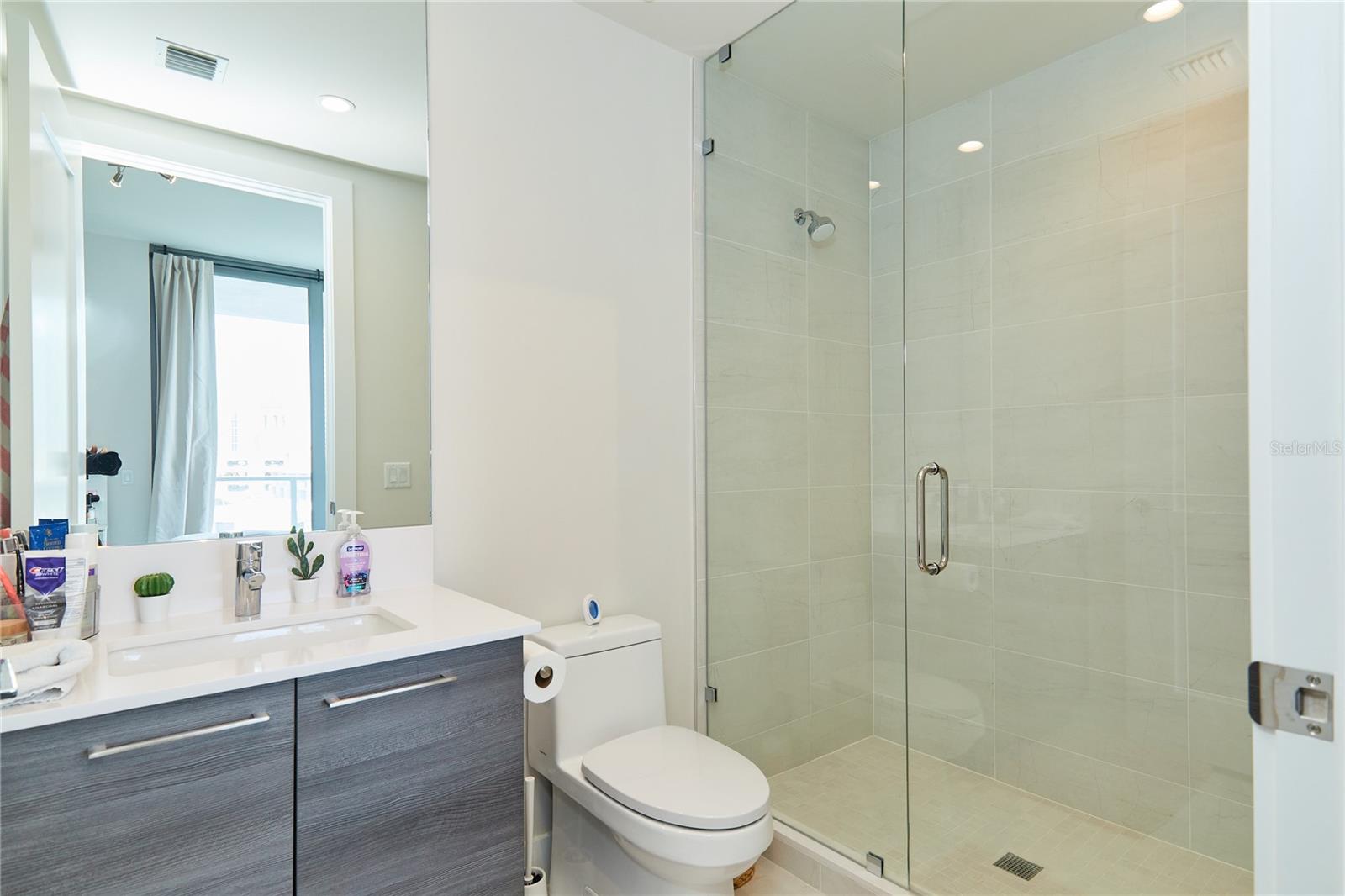 SALTAIRE CONDO - Residential