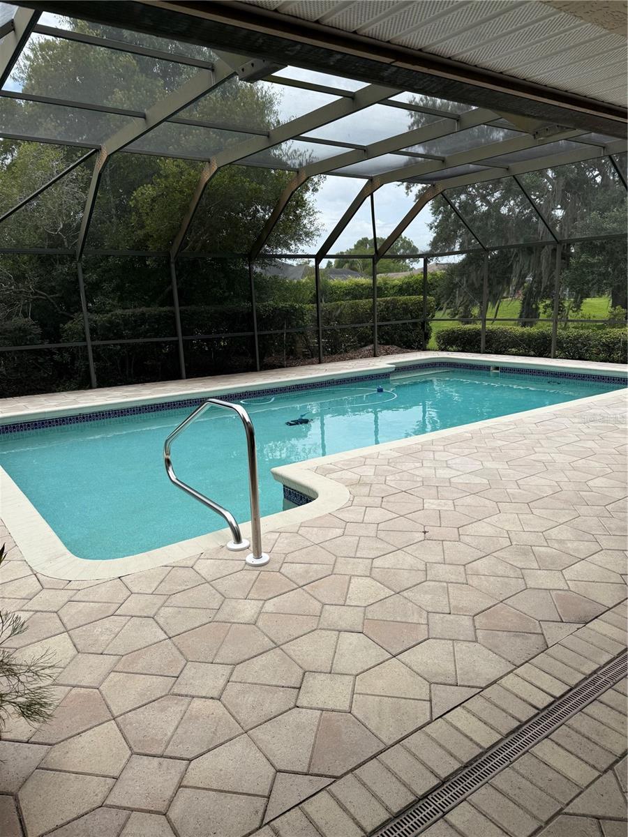 FAIRWAY LAKES - Residential