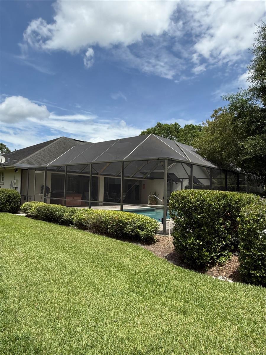 FAIRWAY LAKES - Residential