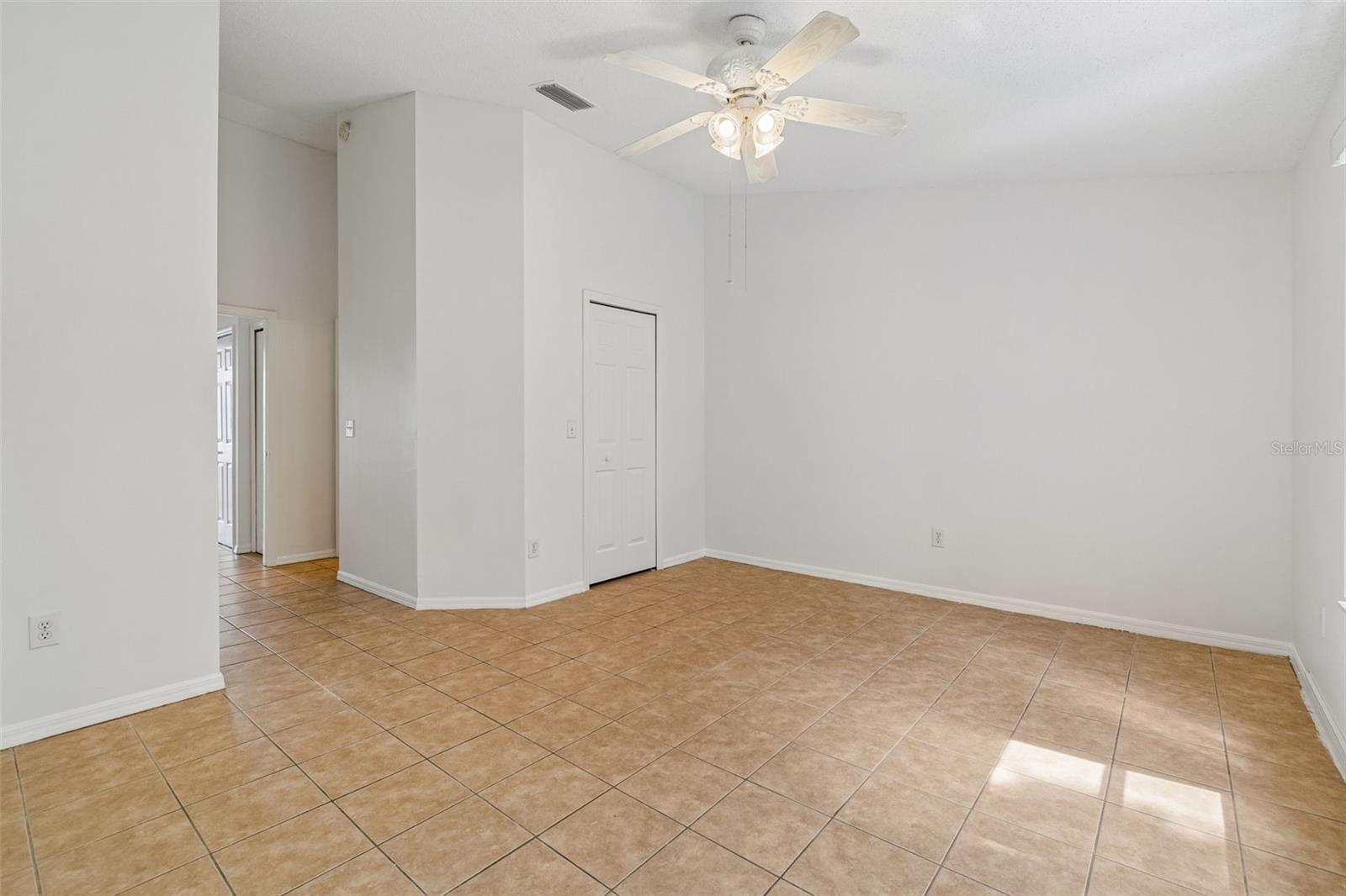 OSPREY RUN TWNHMS PH 2 - Residential Lease