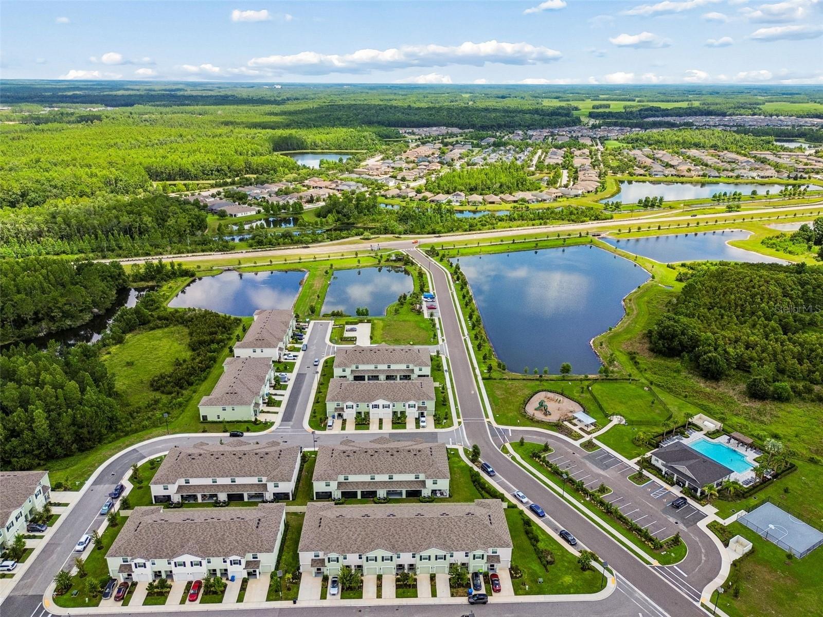 OSPREY RUN TWNHMS PH 2 - Residential Lease