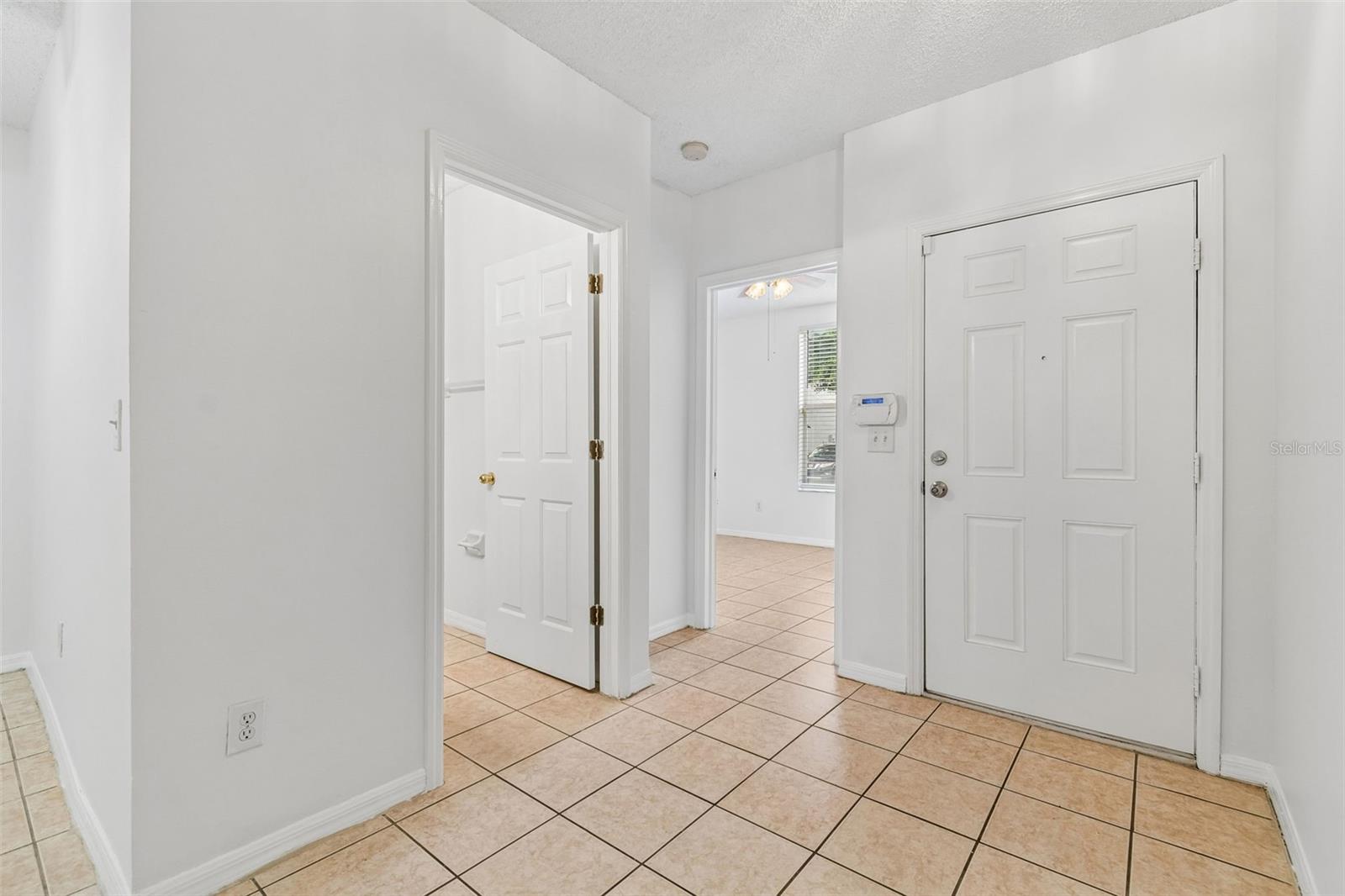 OSPREY RUN TWNHMS PH 2 - Residential Lease