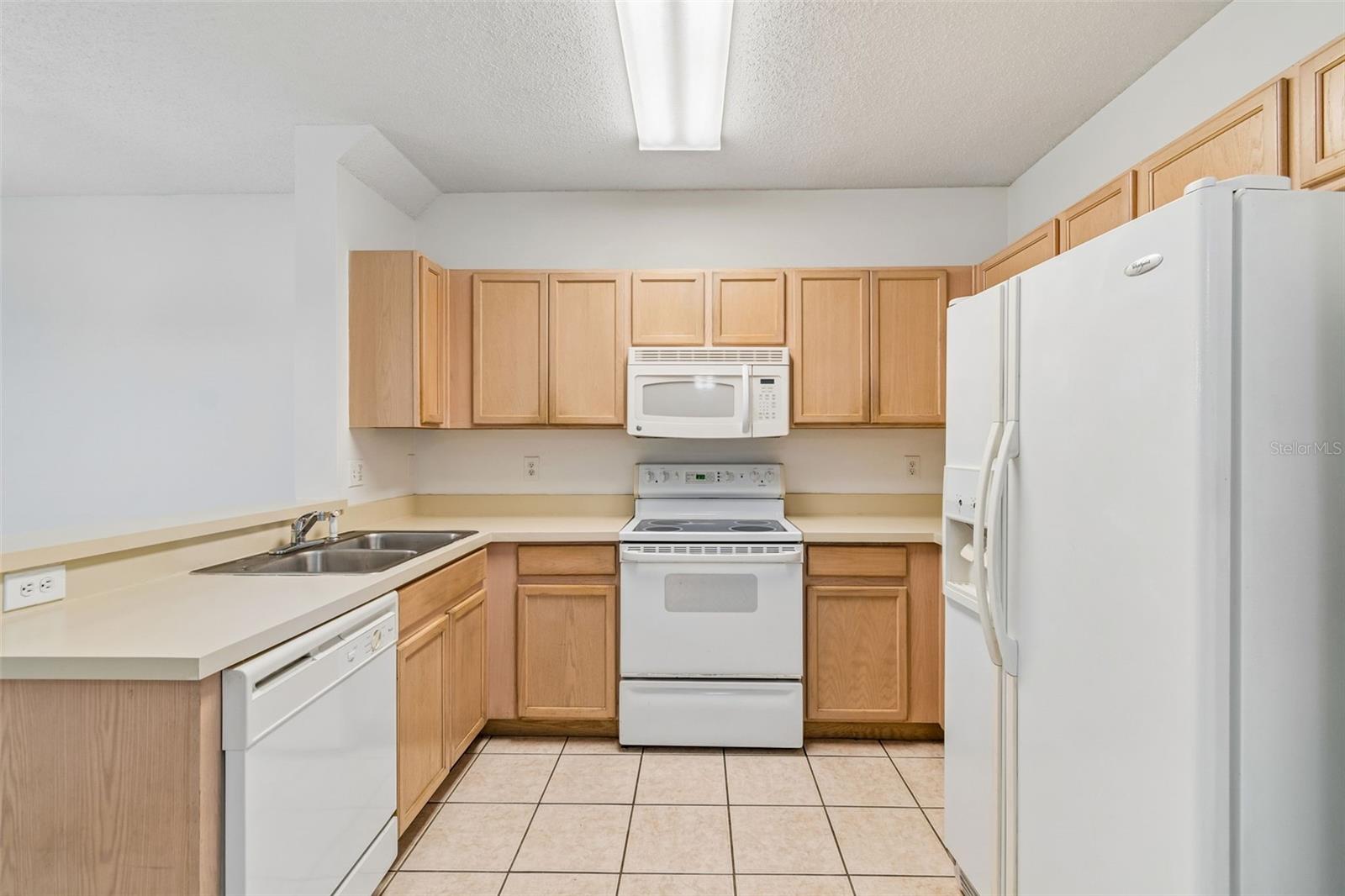 OSPREY RUN TWNHMS PH 2 - Residential Lease