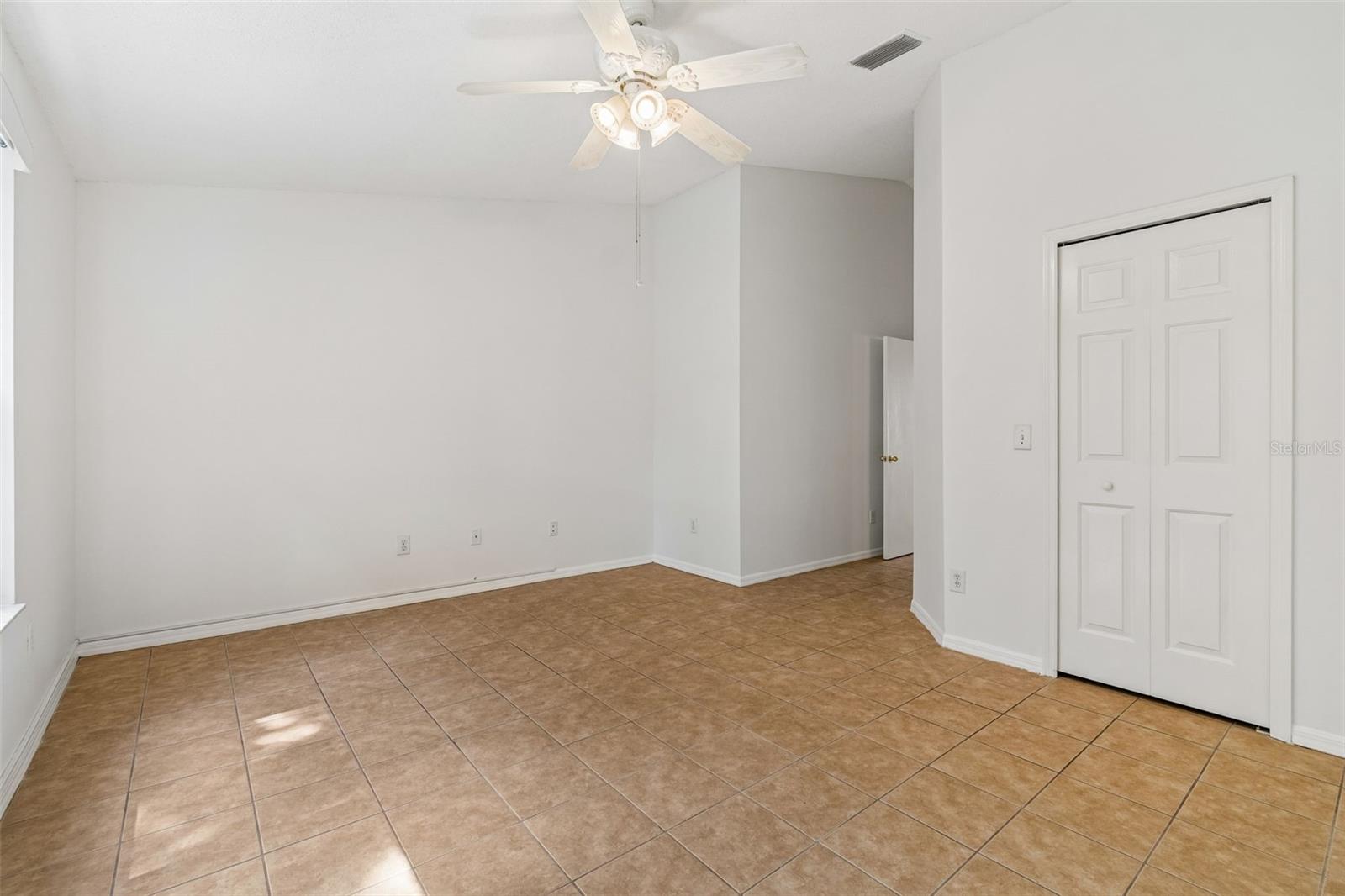 OSPREY RUN TWNHMS PH 2 - Residential Lease