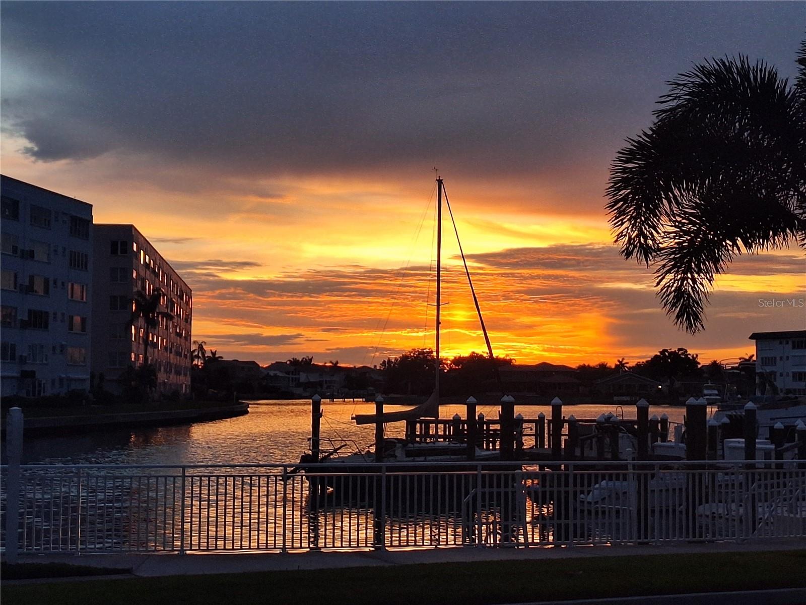 TOWN SHORES OF GULFPORT - Residential