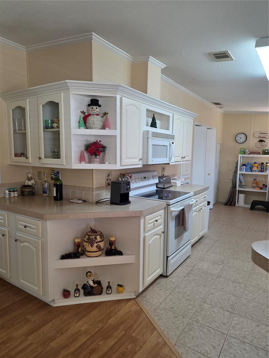 ZELLWOOD STATION COOP MH PARK - Residential