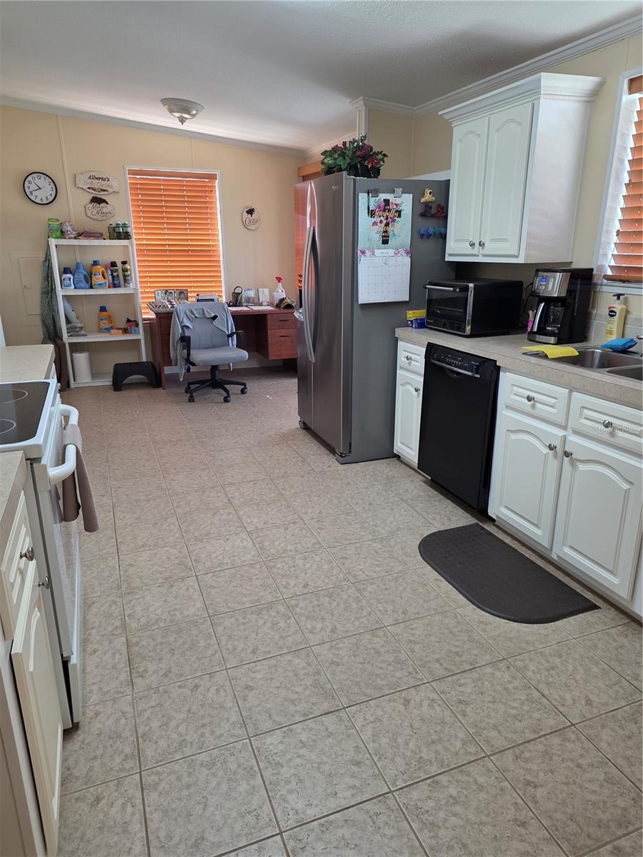 ZELLWOOD STATION COOP MH PARK - Residential