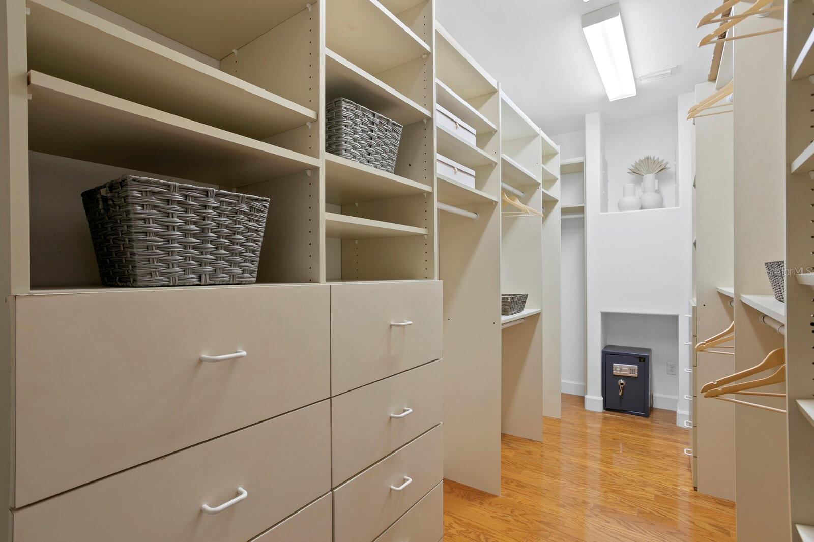 MELDAMARO SUB - Residential