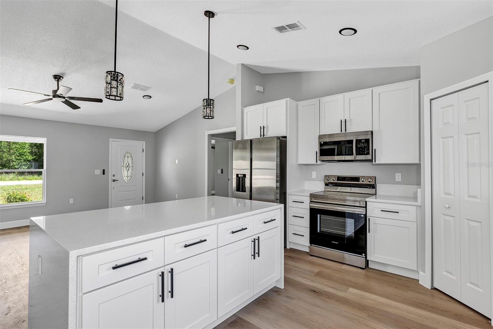ROLLING RANCH ESTATES - Residential