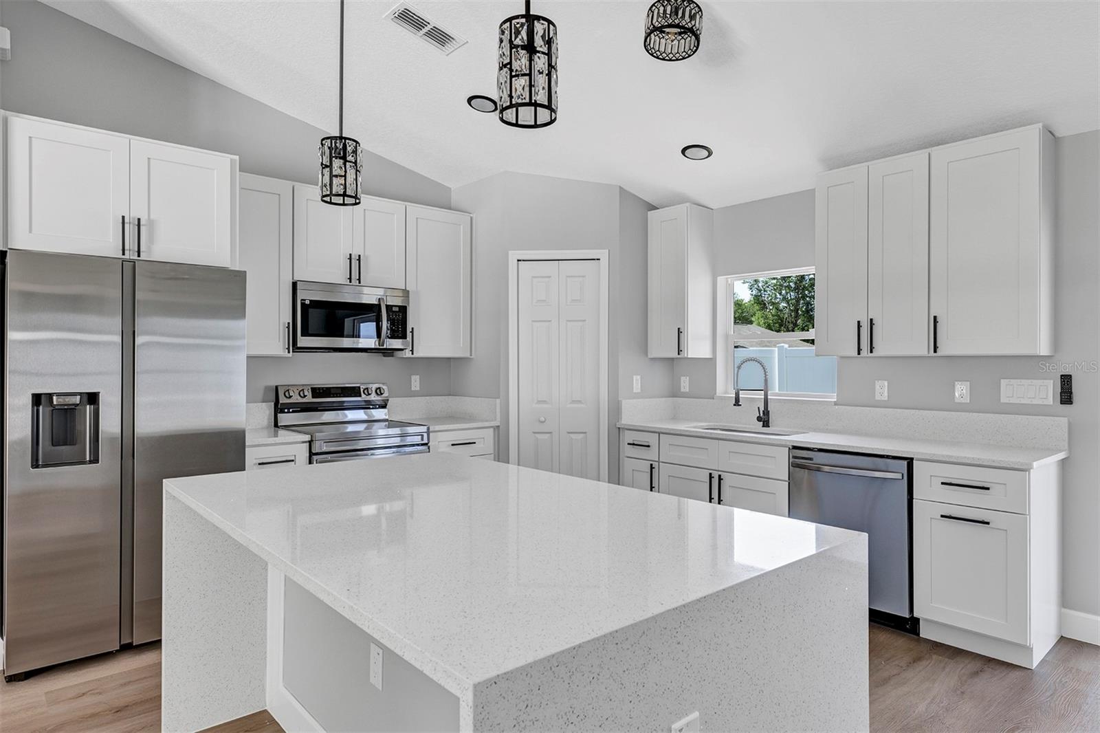 ROLLING RANCH ESTATES - Residential