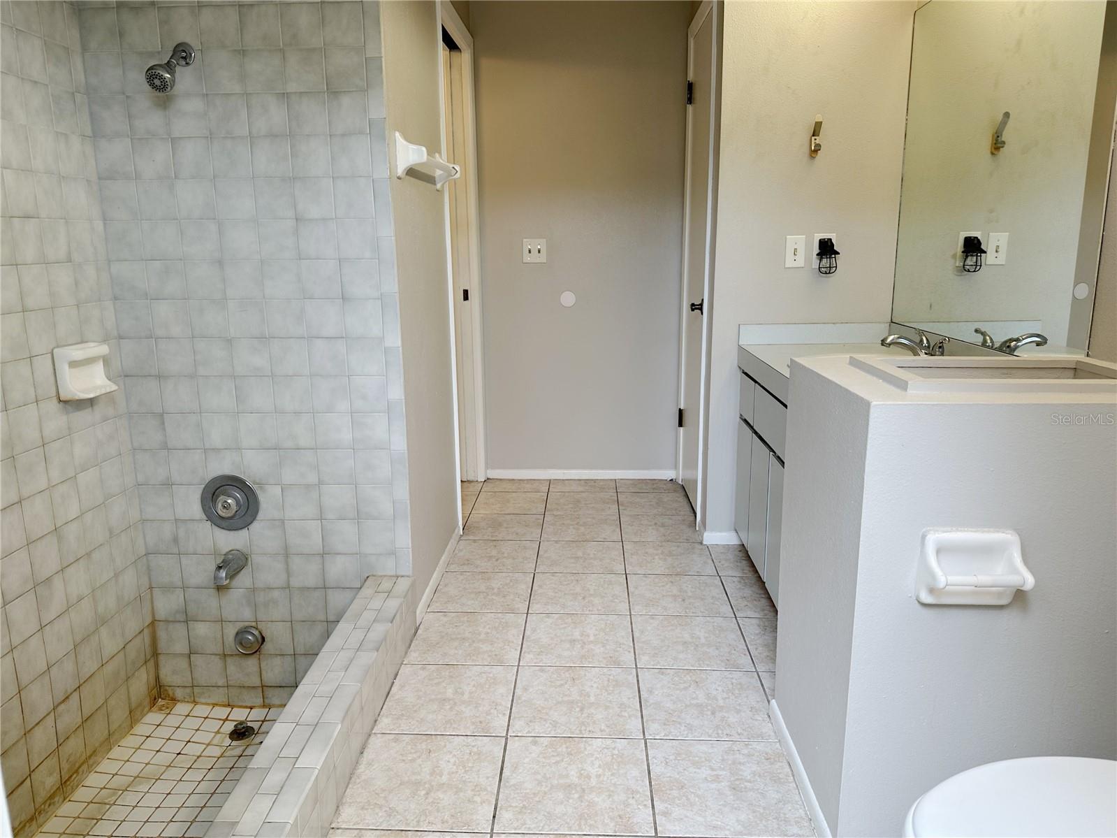 CEDAR HEIGHTS - Residential