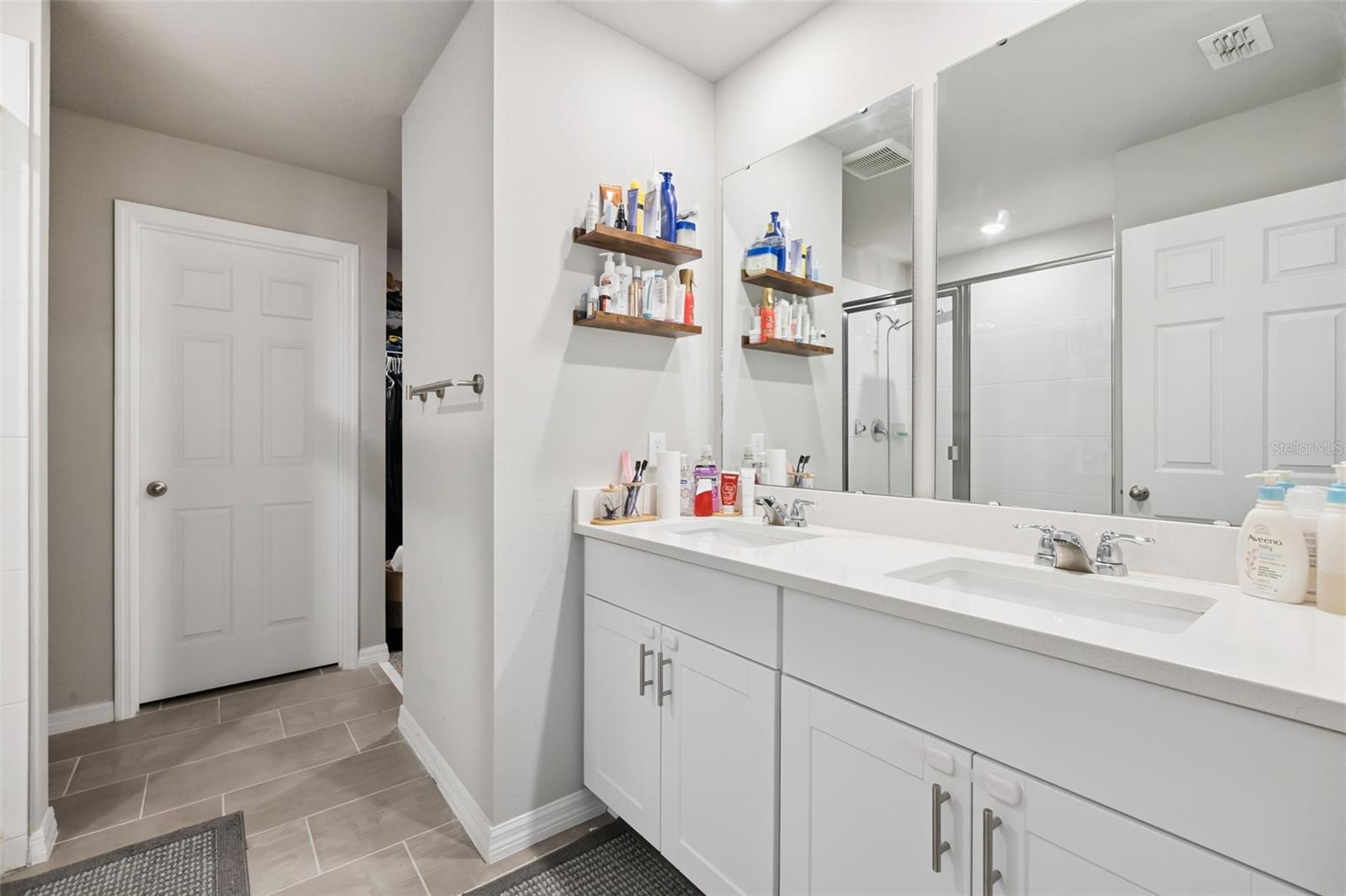 SILVER SPRINGS - Residential