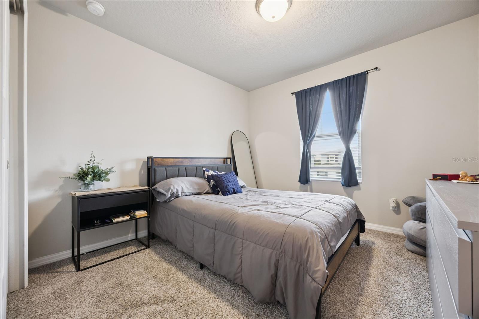 SILVER SPRINGS - Residential