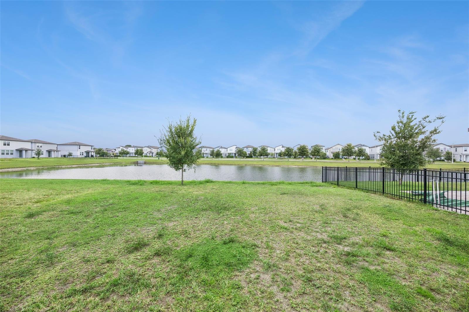 SILVER SPRINGS - Residential