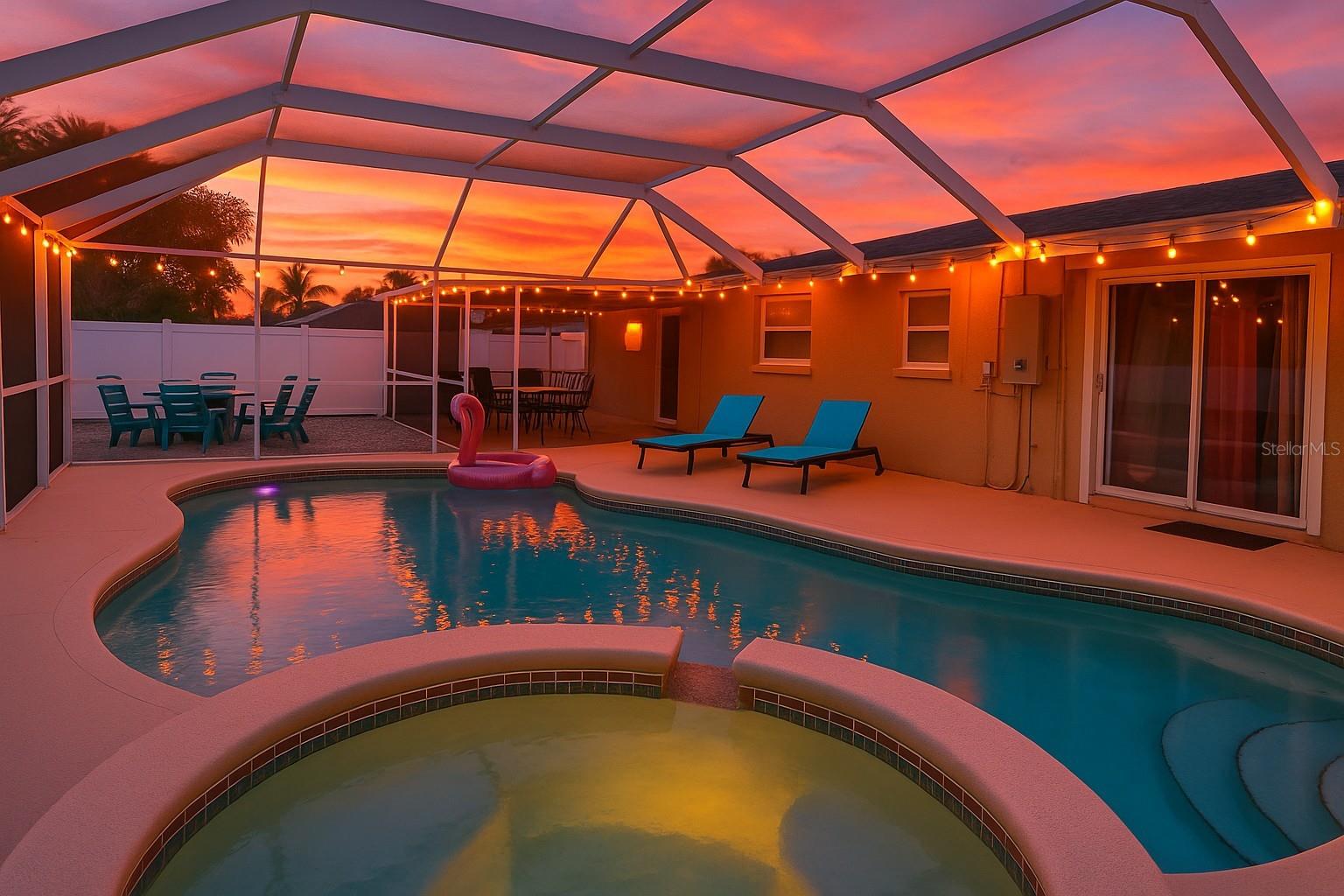 CAPE VISTA FIRST UNIT - Residential