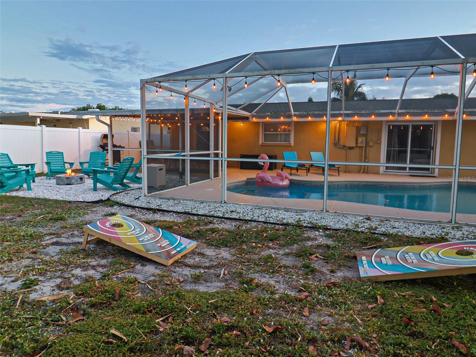 CAPE VISTA FIRST UNIT - Residential