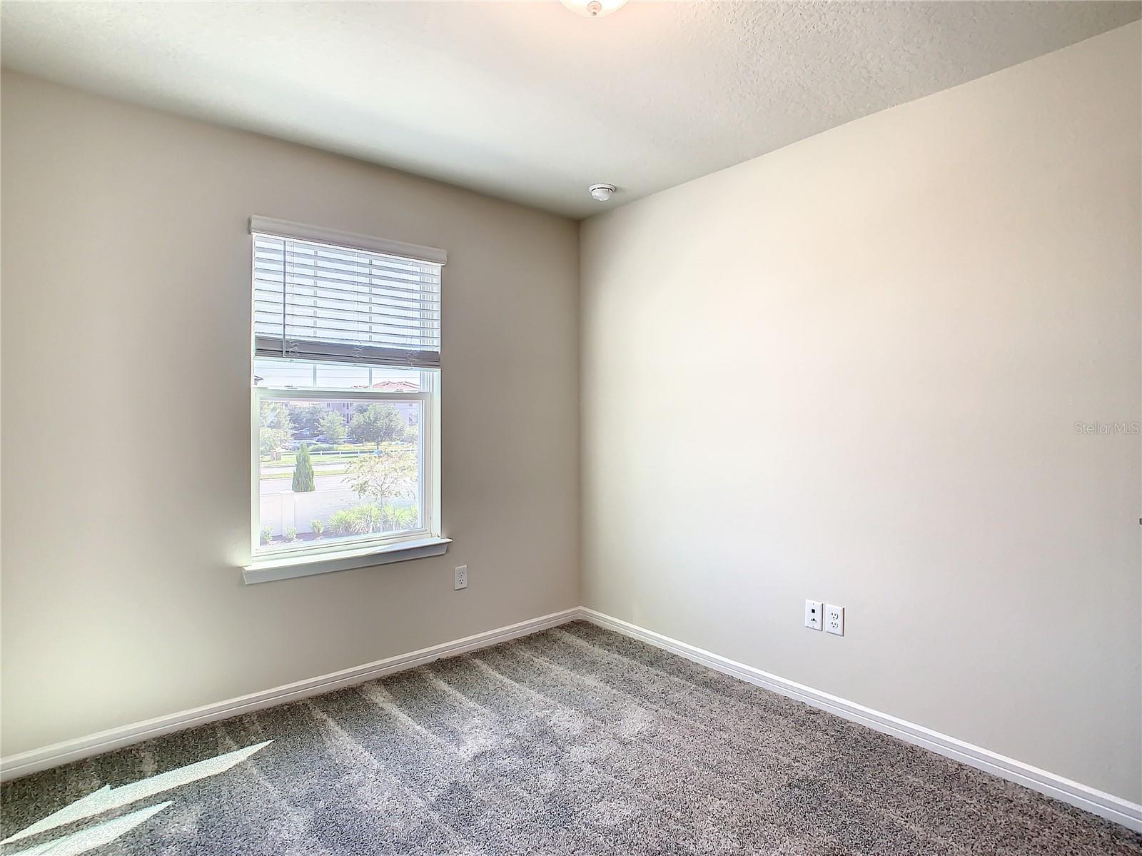 ISLES/LK NONA PH 3B - Residential Lease