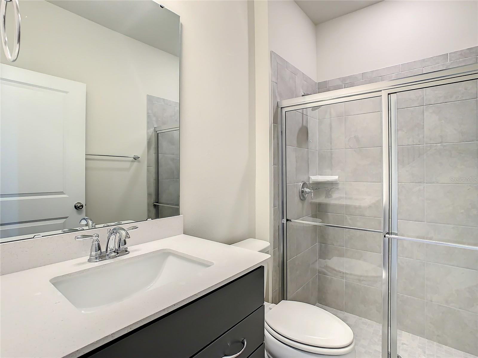 ISLES/LK NONA PH 3B - Residential Lease