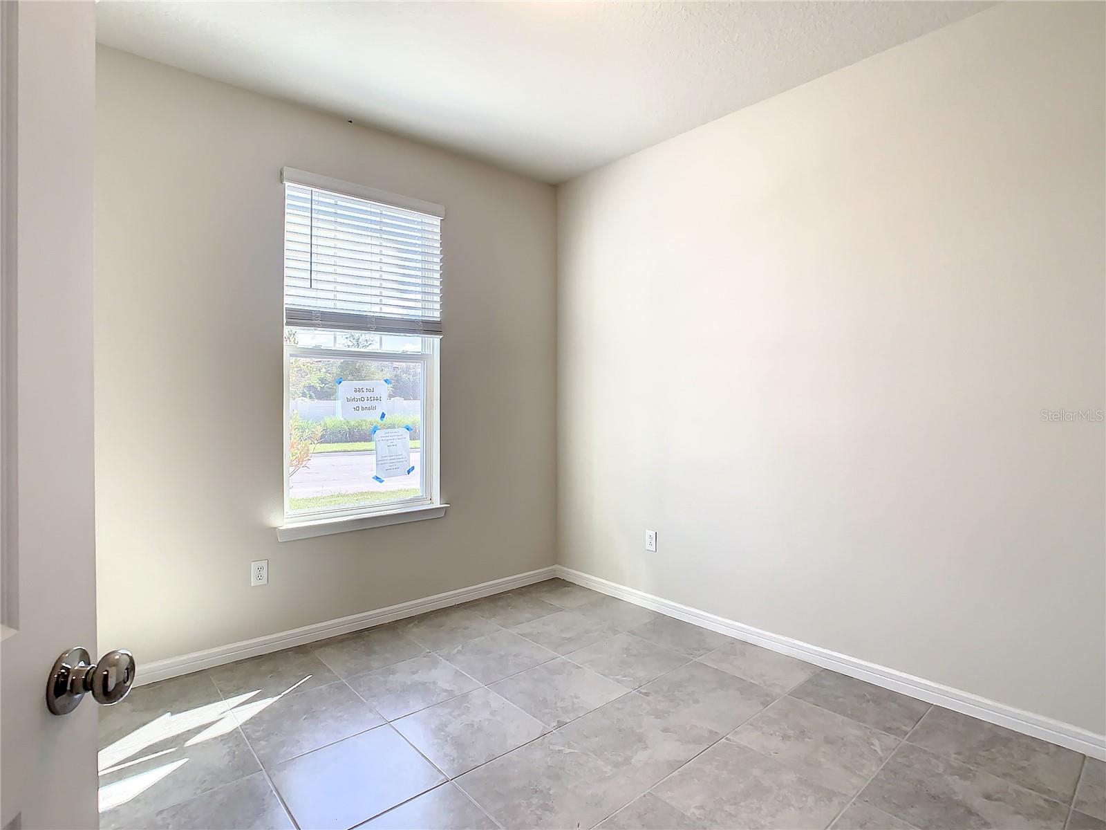 ISLES/LK NONA PH 3B - Residential Lease