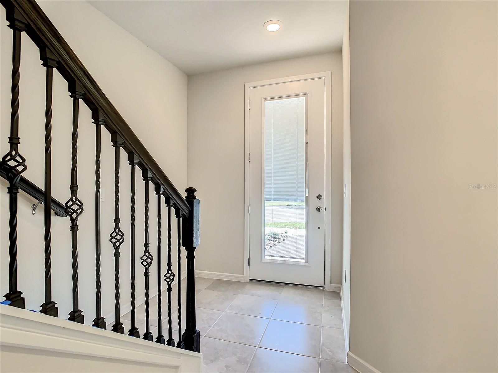 ISLES/LK NONA PH 3B - Residential Lease