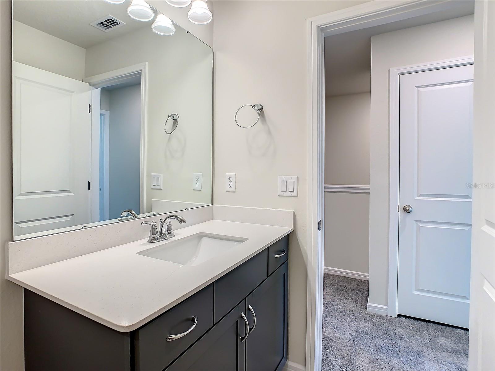 ISLES/LK NONA PH 3B - Residential Lease
