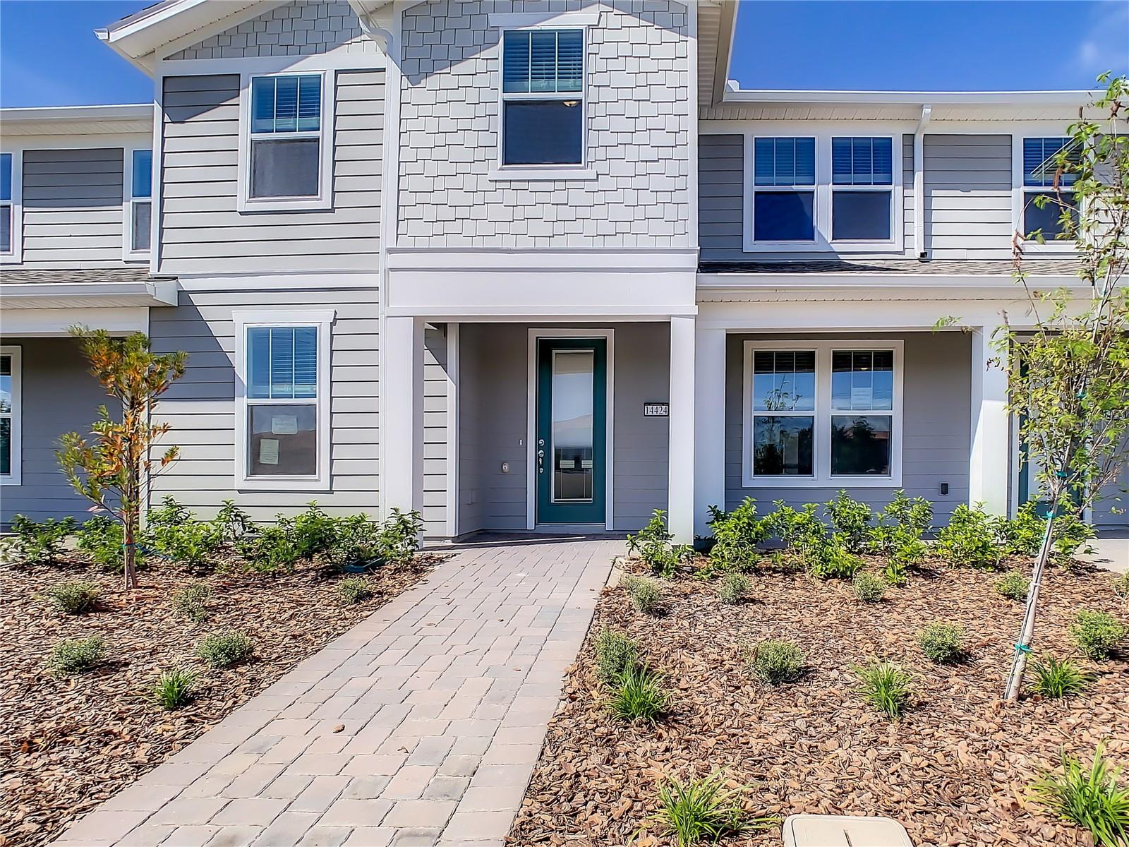 ISLES/LK NONA PH 3B - Residential Lease