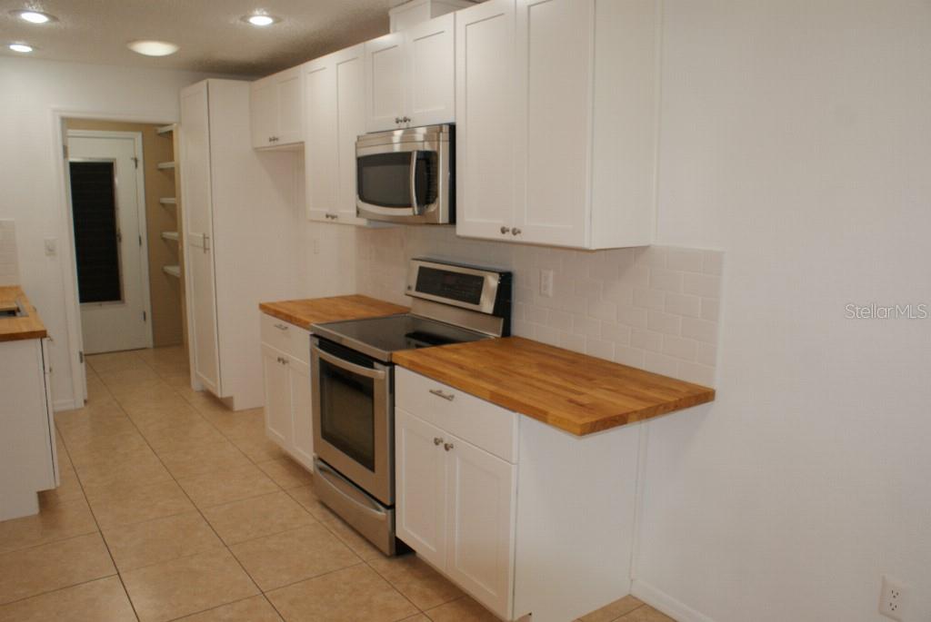 HEATHER WALK - Residential