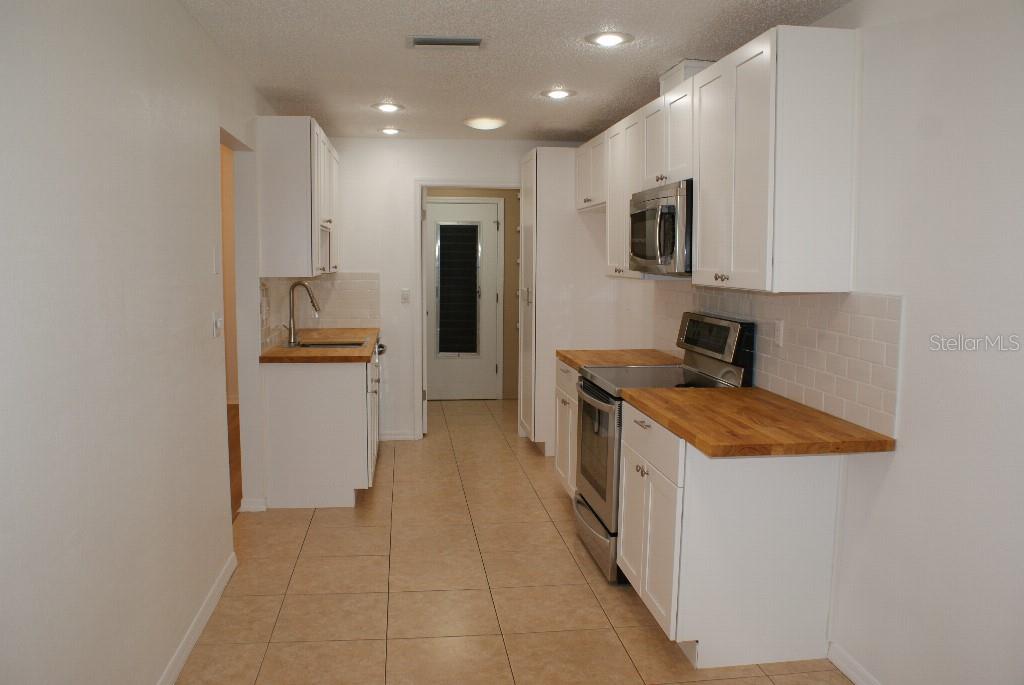 HEATHER WALK - Residential