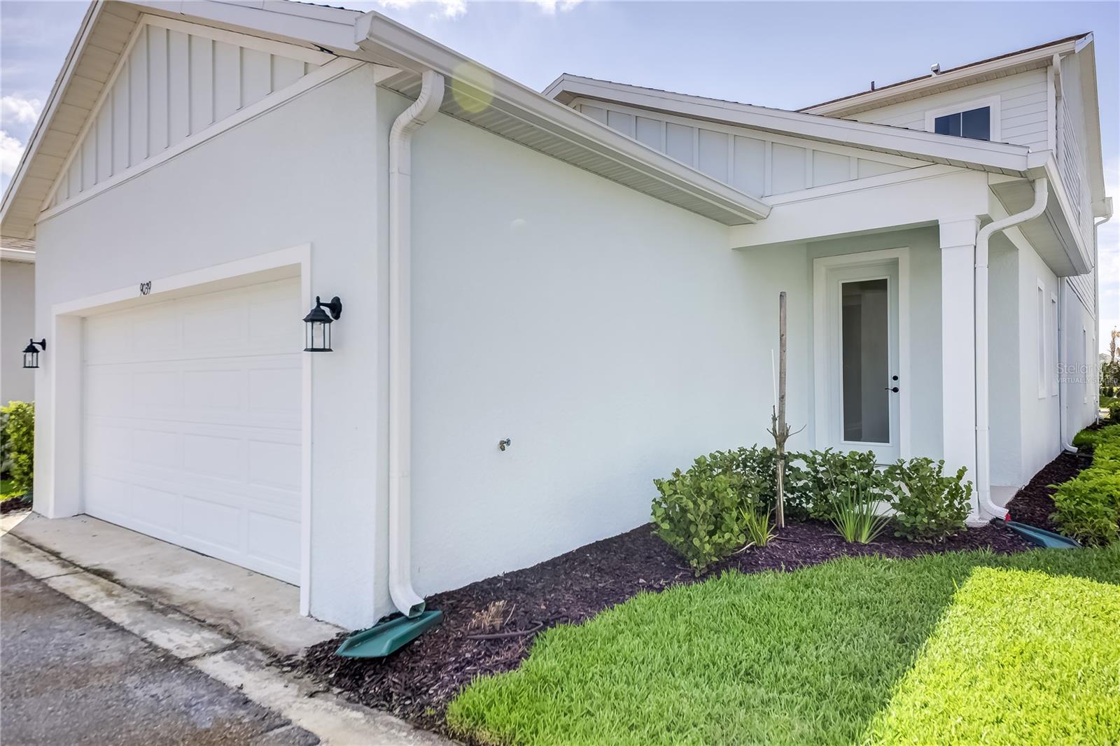 BUNGALOW WALK LAKEWOOD RANCH NEIGHBORHOOD - Residential