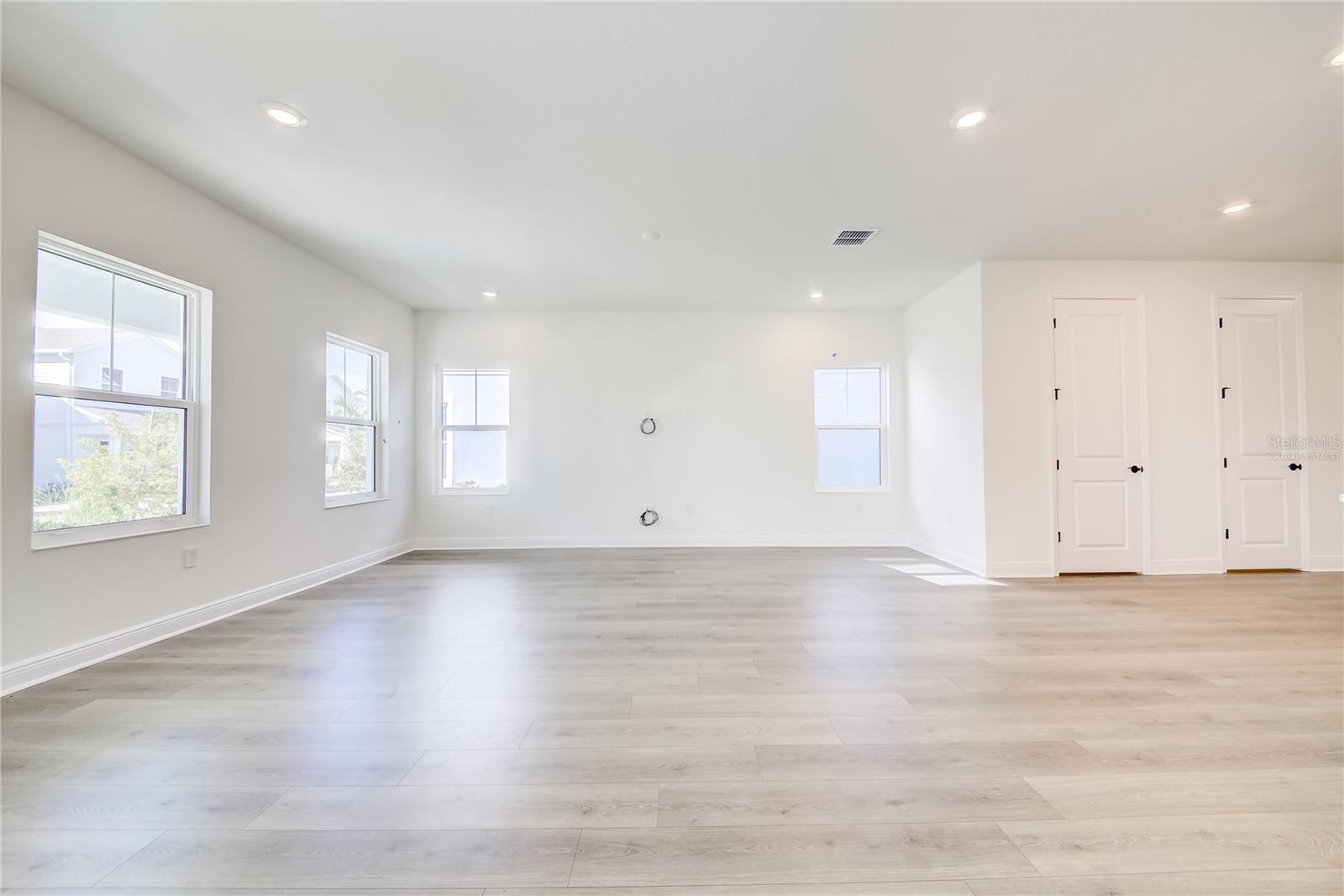 BUNGALOW WALK LAKEWOOD RANCH NEIGHBORHOOD - Residential
