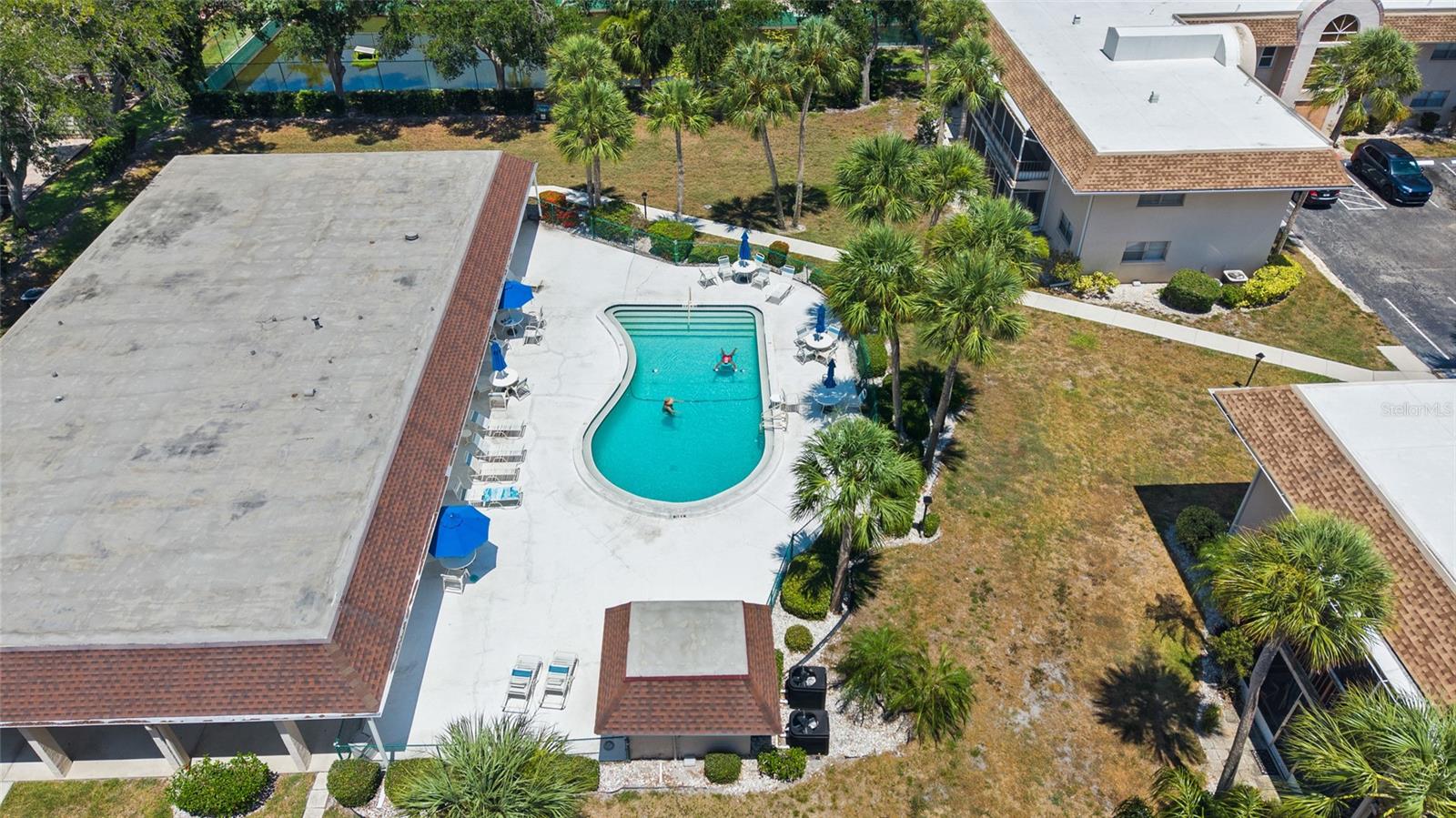 SABAL PALM GARDENS PH I - Residential