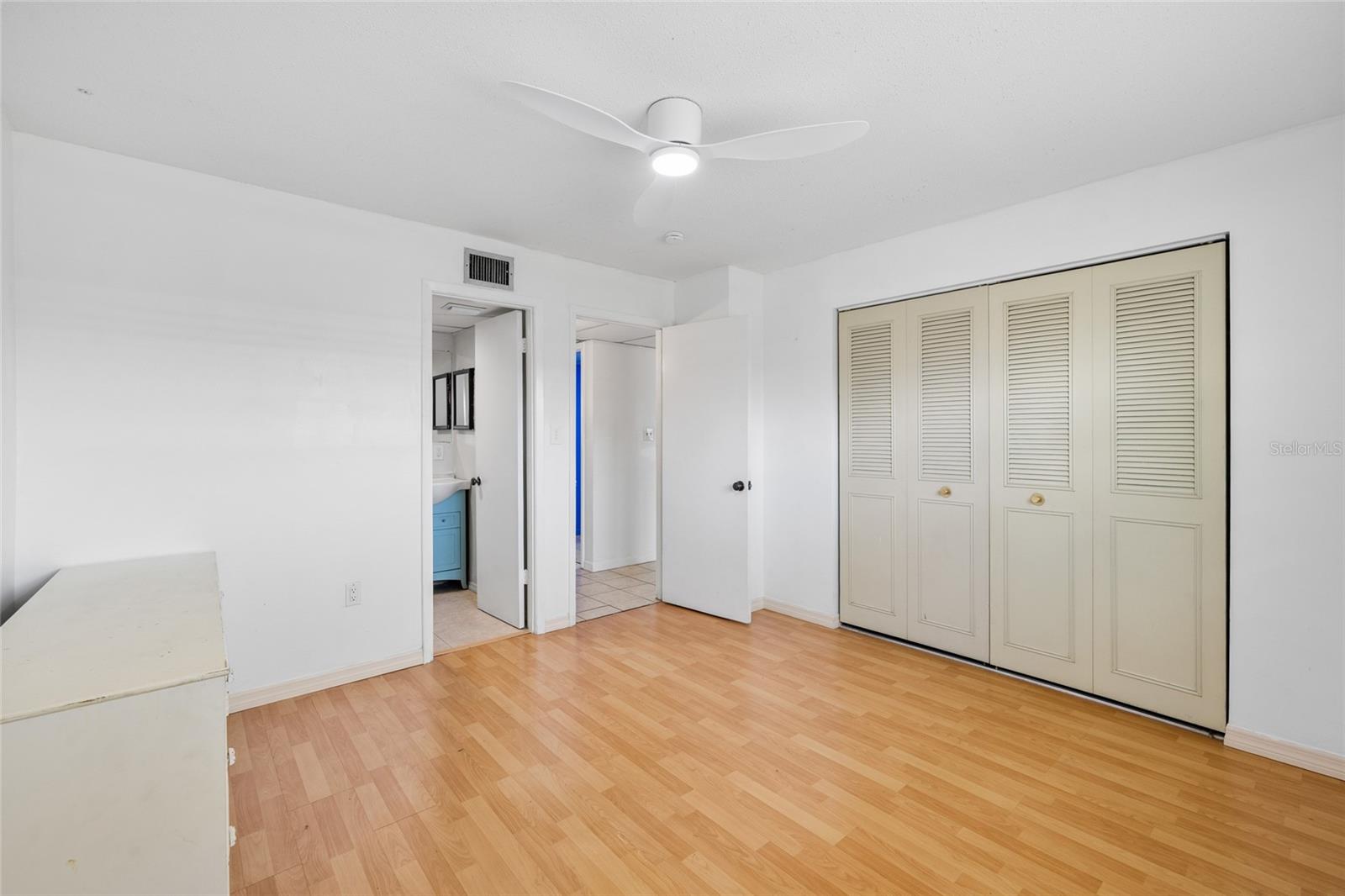 SABAL PALM GARDENS PH I - Residential