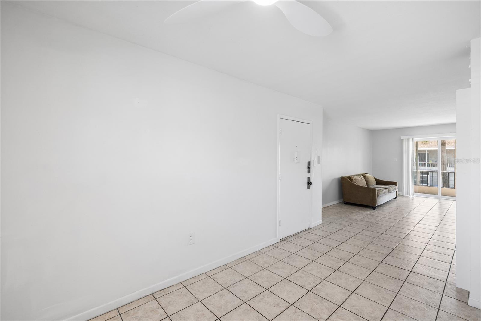 SABAL PALM GARDENS PH I - Residential