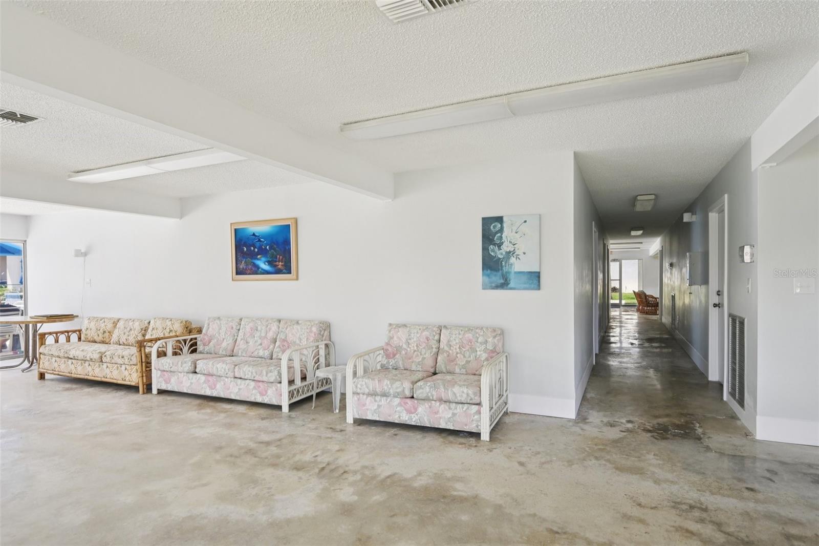 SABAL PALM GARDENS PH I - Residential
