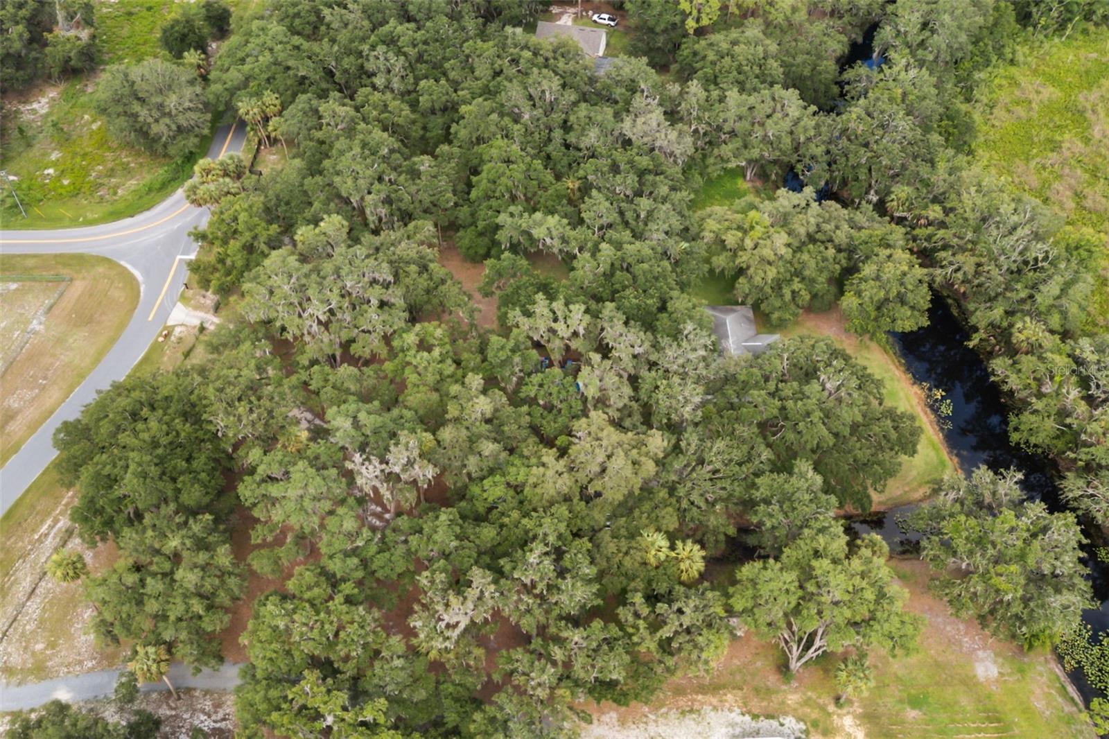 JACKSONS RIVER COUNTRY ESTATES - Residential