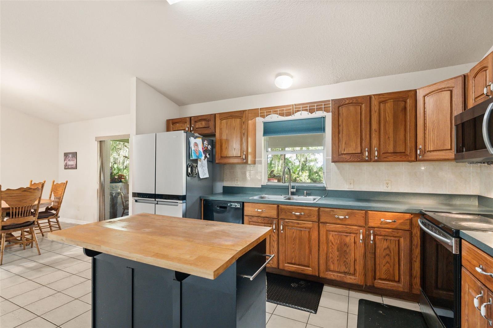 JACKSONS RIVER COUNTRY ESTATES - Residential