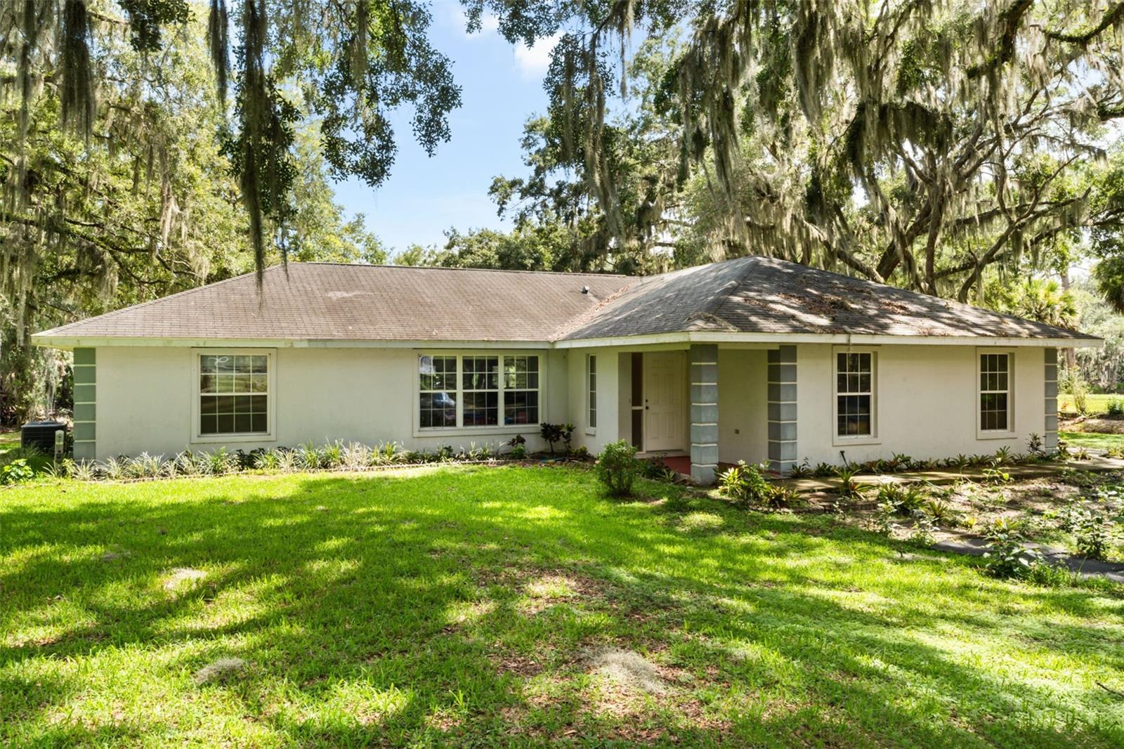 JACKSONS RIVER COUNTRY ESTATES - Residential