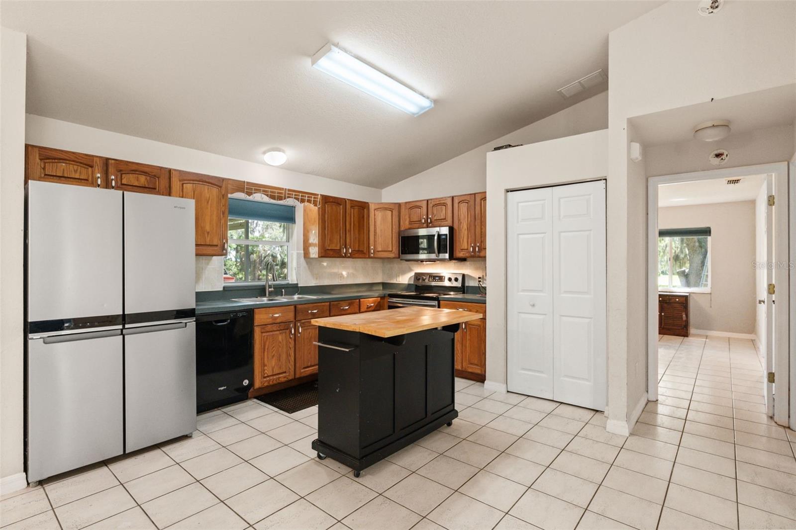 JACKSONS RIVER COUNTRY ESTATES - Residential