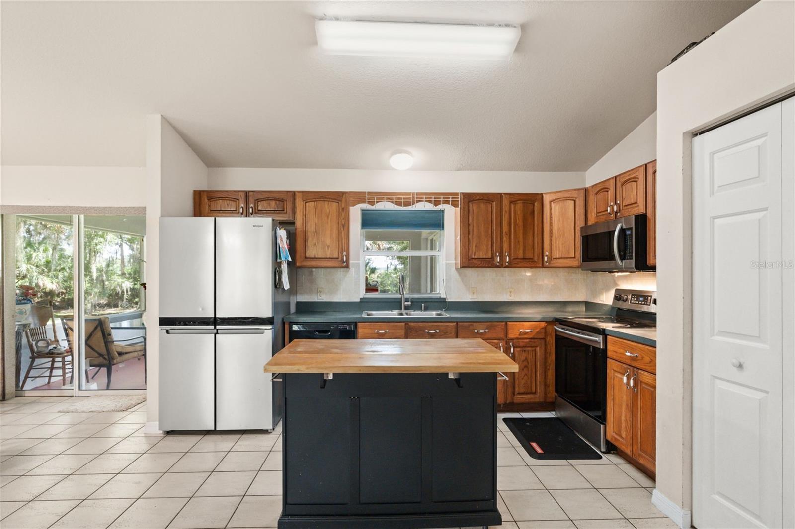 JACKSONS RIVER COUNTRY ESTATES - Residential