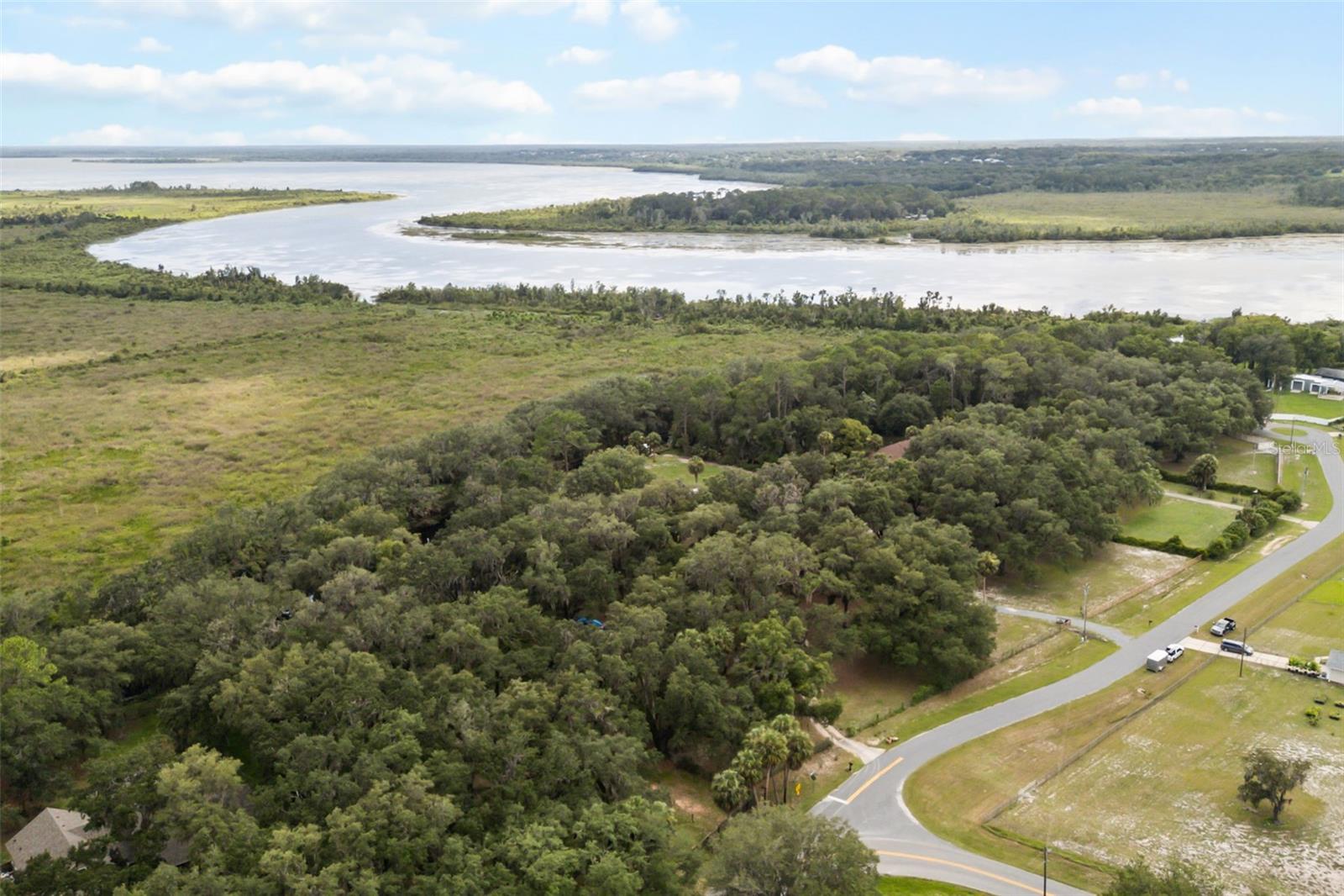 JACKSONS RIVER COUNTRY ESTATES - Residential