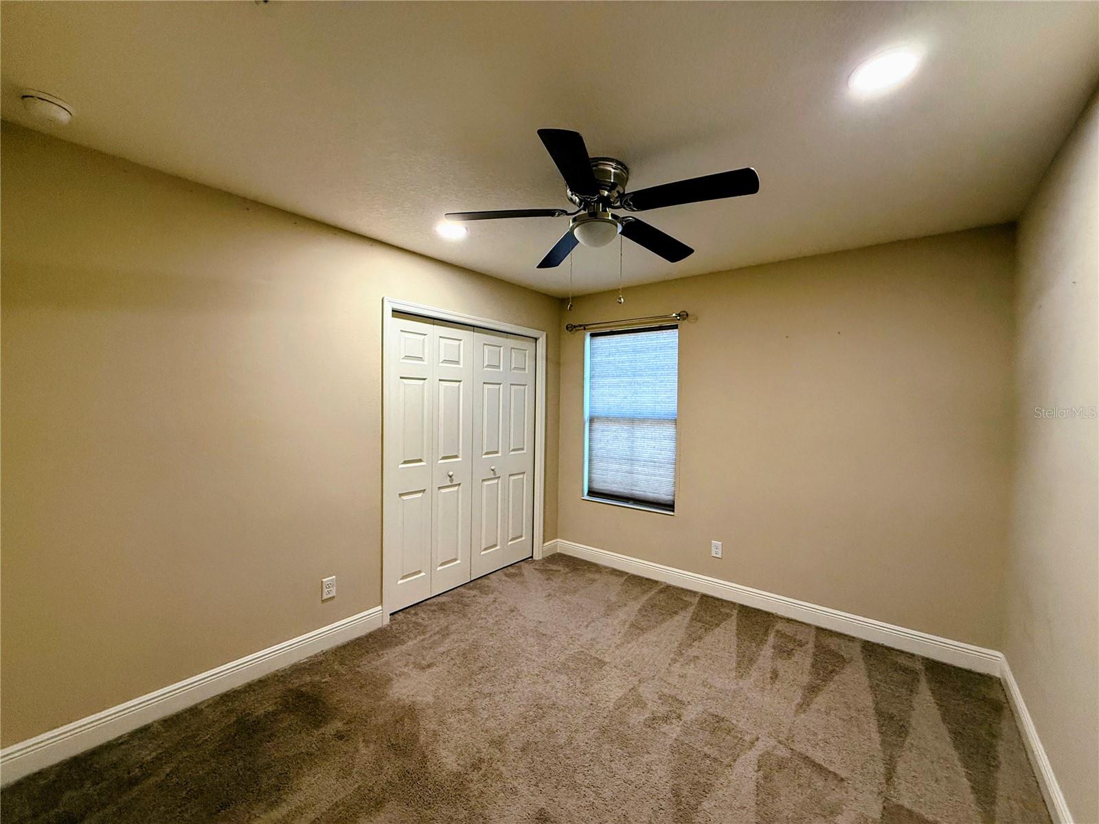 STARKEY RANCH VILLAGE 2 PH 2B - Residential Lease
